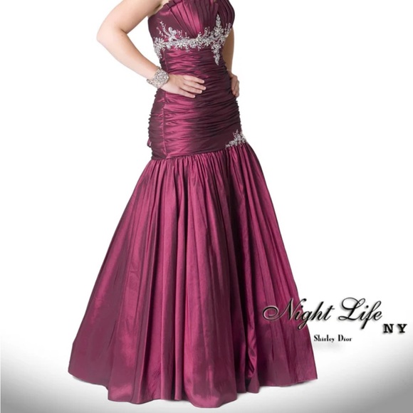 Romantic bridal. Rose pink s8 - Picture 1 of 16